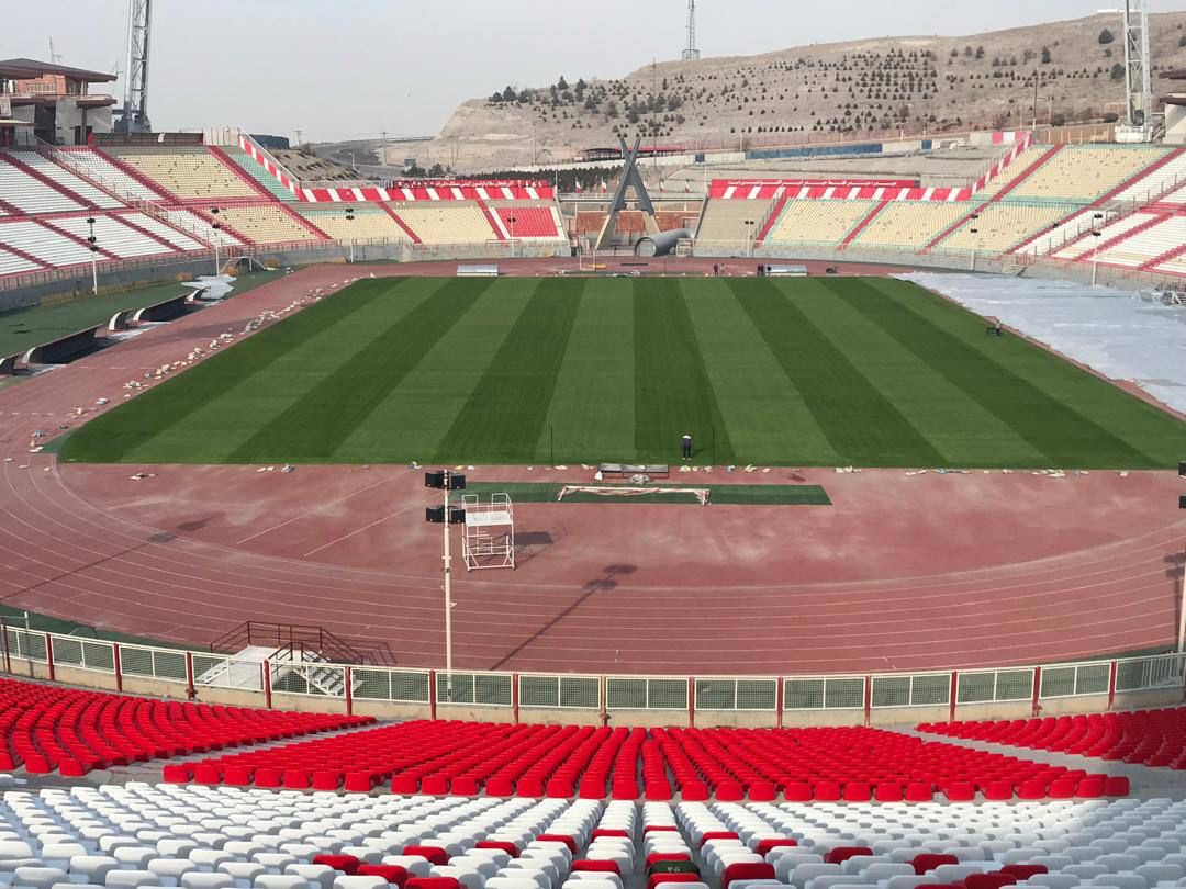 İran TÜrk TRaktör stadyumu